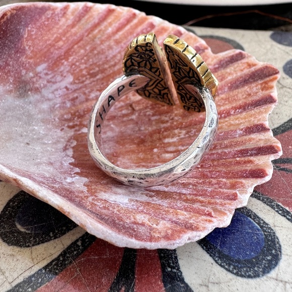 Bahgsu Jewels Shape Shift Ring - Picture 5 of 9